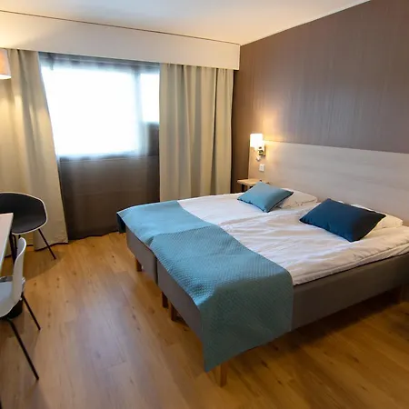 Kivitasku 3*